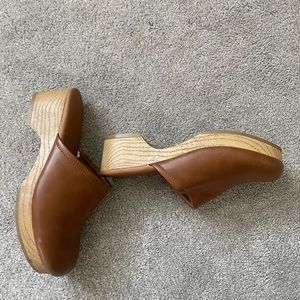 Universal Thread clogs